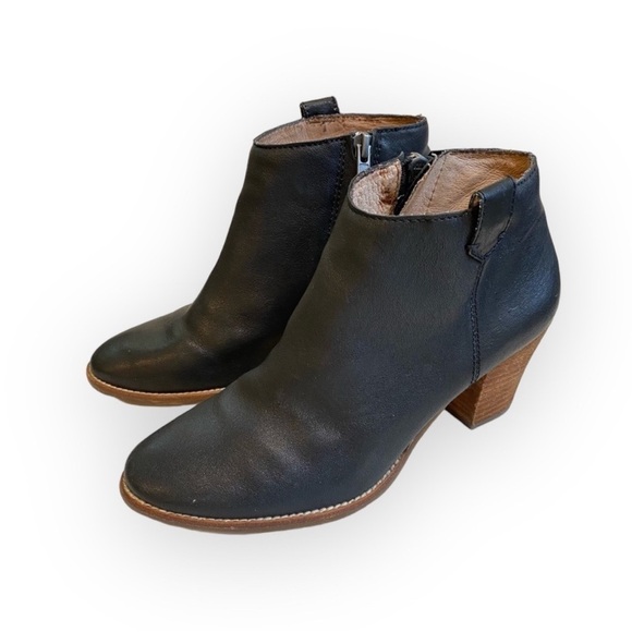 Madewell Black Leather - The Billie Boot  *Sold Out* - Size 6.5 - Picture 1 of 12